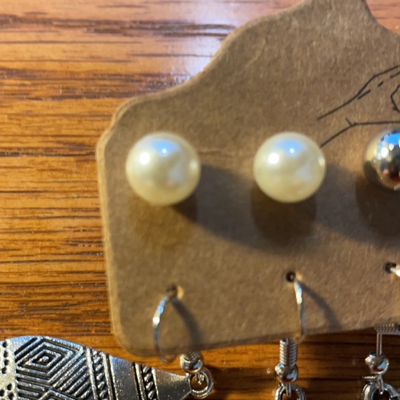 Pearl silver earrings - Picture 5 of 6